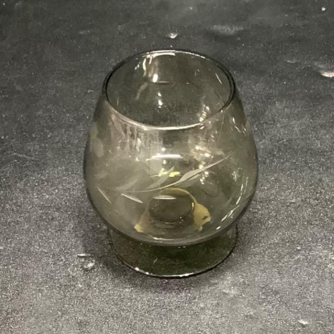 UCagco Etched Glass Mini Brandy Snifters, Set of 4, Vintage Multicolored Glasses - Thumbnail 6