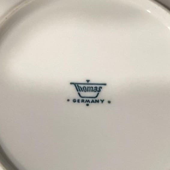 Thomas Rosenthal Arabesque Cereal Bowls, Set of 4, German Porcelain Dinnerware - Thumbnail 5