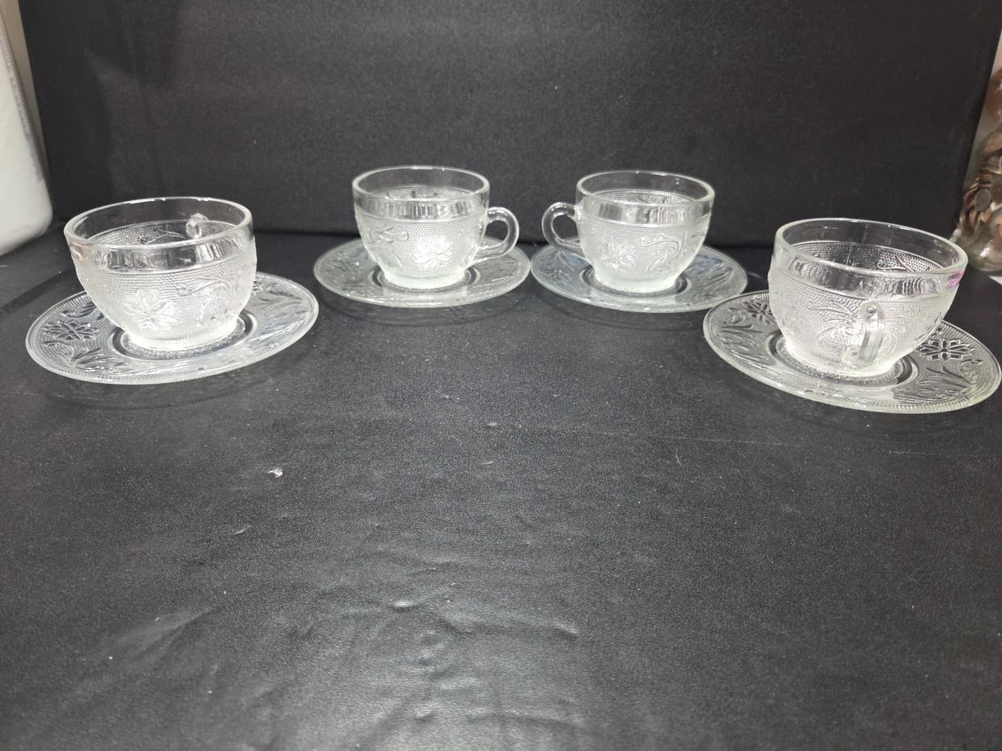 Anchor Hocking Sandwich Pattern Cups & Saucers, Set of 4, Vtg Snack Set, 8 Piece - Thumbnail 3