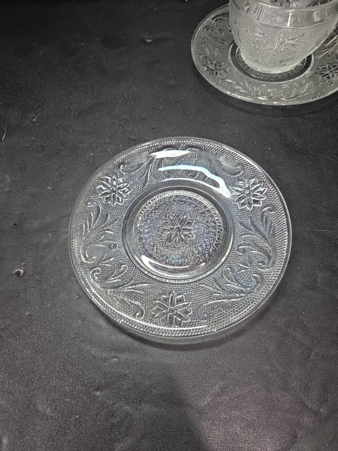 Anchor Hocking Sandwich Pattern Cups & Saucers, Set of 2, Vtg Snack Set, 4 Piece - Thumbnail 7