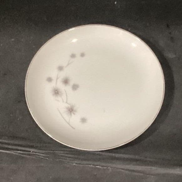 Creative Fine China Platinum Starburst Dessert Plates, Set of 4, Dinnerware - Thumbnail 5