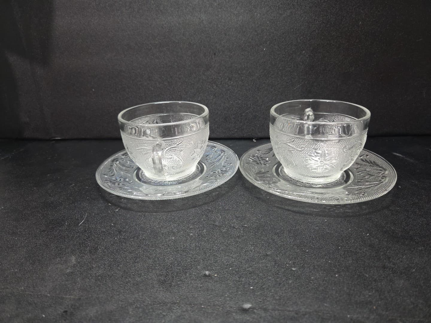 Anchor Hocking Sandwich Pattern Cups & Saucers, Set of 2, Vtg Snack Set, 4 Piece - Thumbnail 4