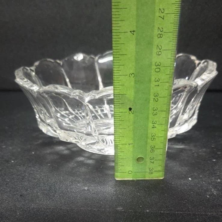 Tarentum Glass Verona Design Serving Bowl, Vintage Clear Glassware, Centerpiece - Thumbnail 6
