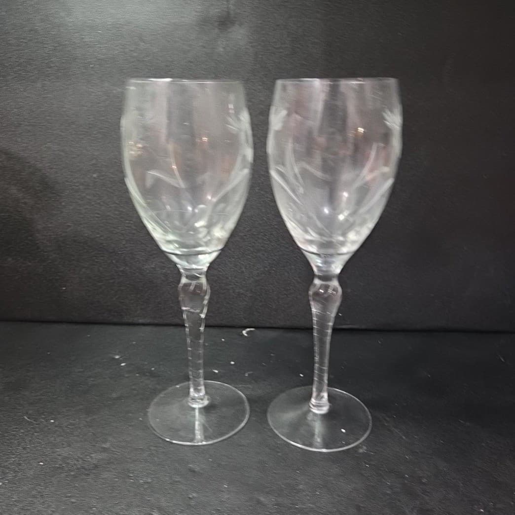 Lenox Style Sunflower Etched Crystal Goblets, Set of 2, Vintage Twisted Stem - Thumbnail 5