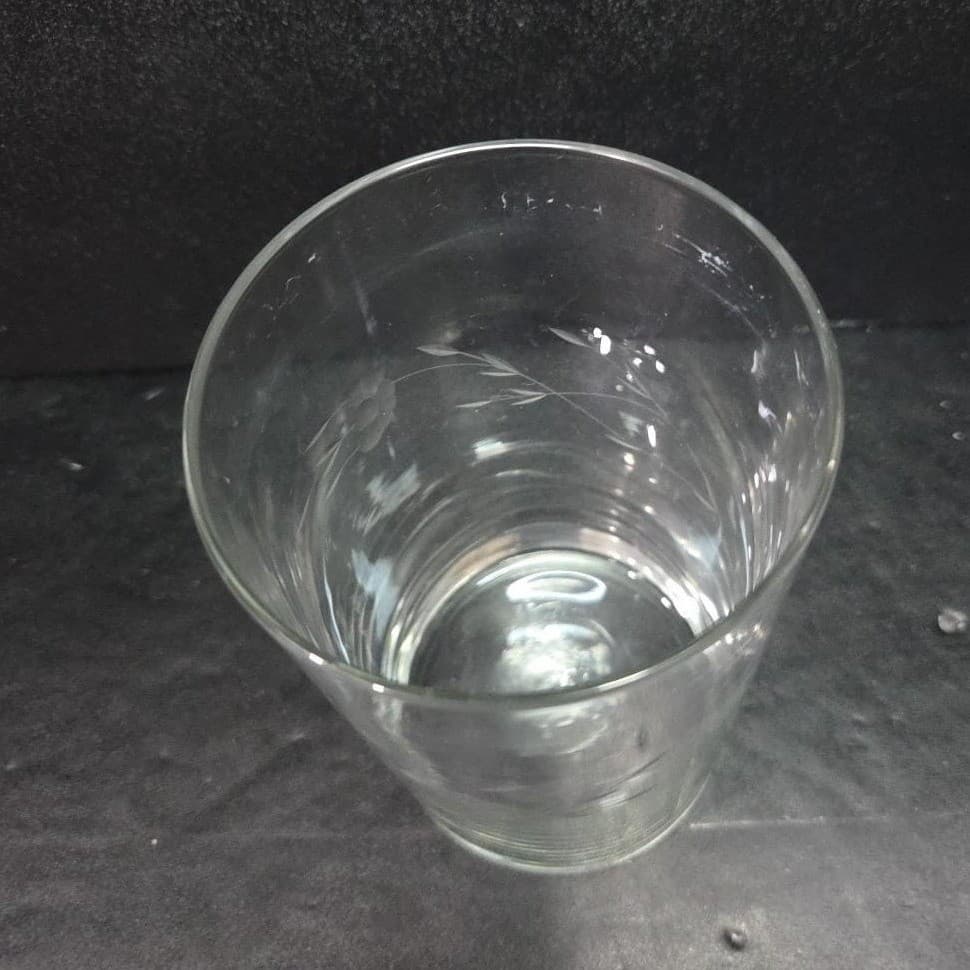 Princess House Heritage Vase, Etched Floral Clear Glass, Vintage Flower Vessel - Thumbnail 6