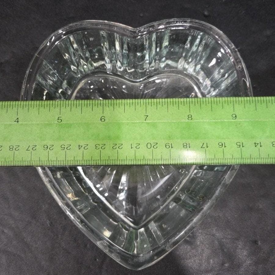 Libbey Style Ribbed Heart Glass Bowl, Starburst Pattern, Heavy Clear Glassware - Thumbnail 4