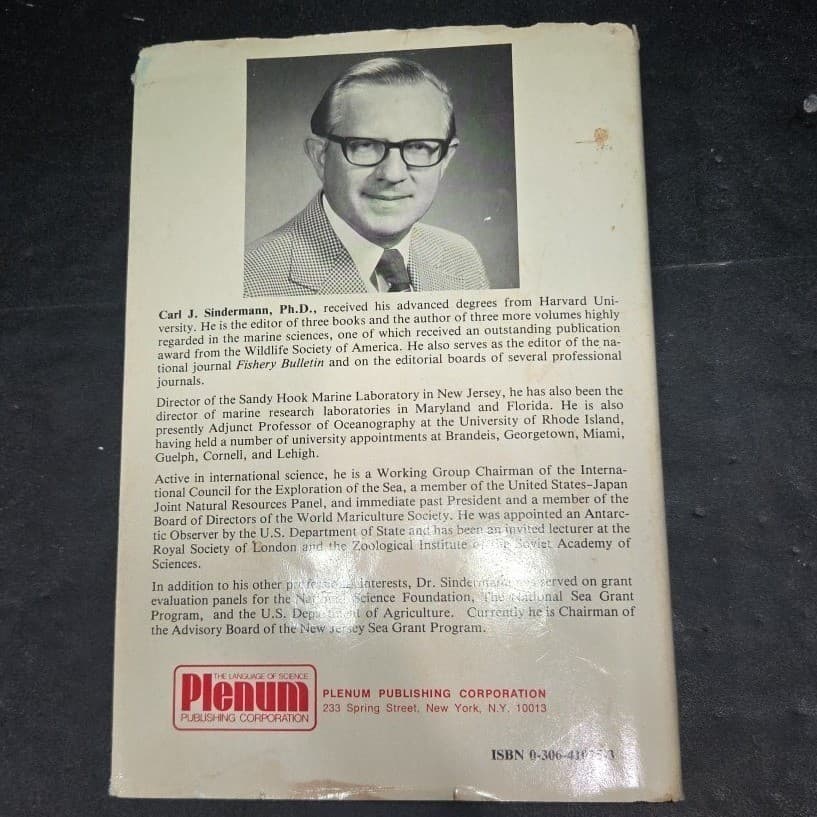 Winning the Games Scientists Play Carl J Sindermann Signed 1982 Hardcover Book - Thumbnail 8