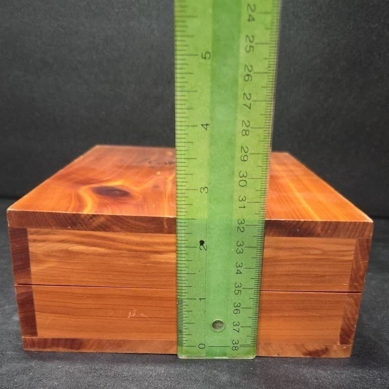 Vintage Memorial Edition Holy Bible Protestant KJV White Wood Display Case 1992 - Thumbnail 11