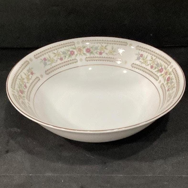 Crescent China "Chelsea" Rimmed Salad Bowl, Vintage Japan Porcelain Serveware - Thumbnail 7