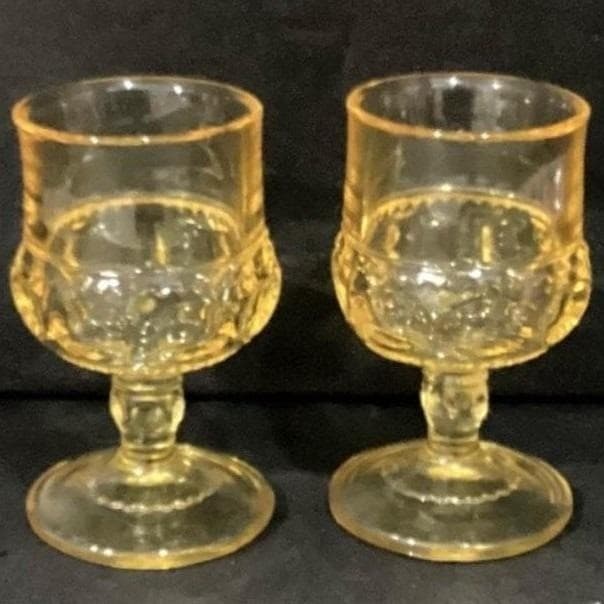 Indiana Glass Kings Crown Thumbprint Goblets, Set of 2, Vintage Yellow Stemware - Thumbnail 10