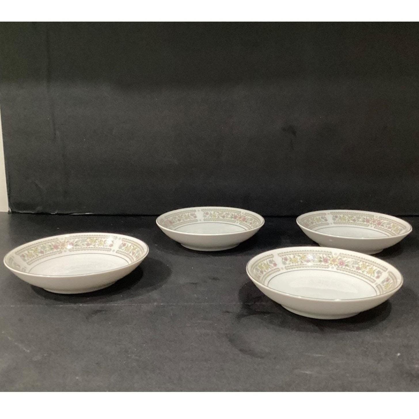 Crescent China "Chelsea" Berry Bowls, Set of 4, Vintage Porcelain Dinnerware - Thumbnail 7