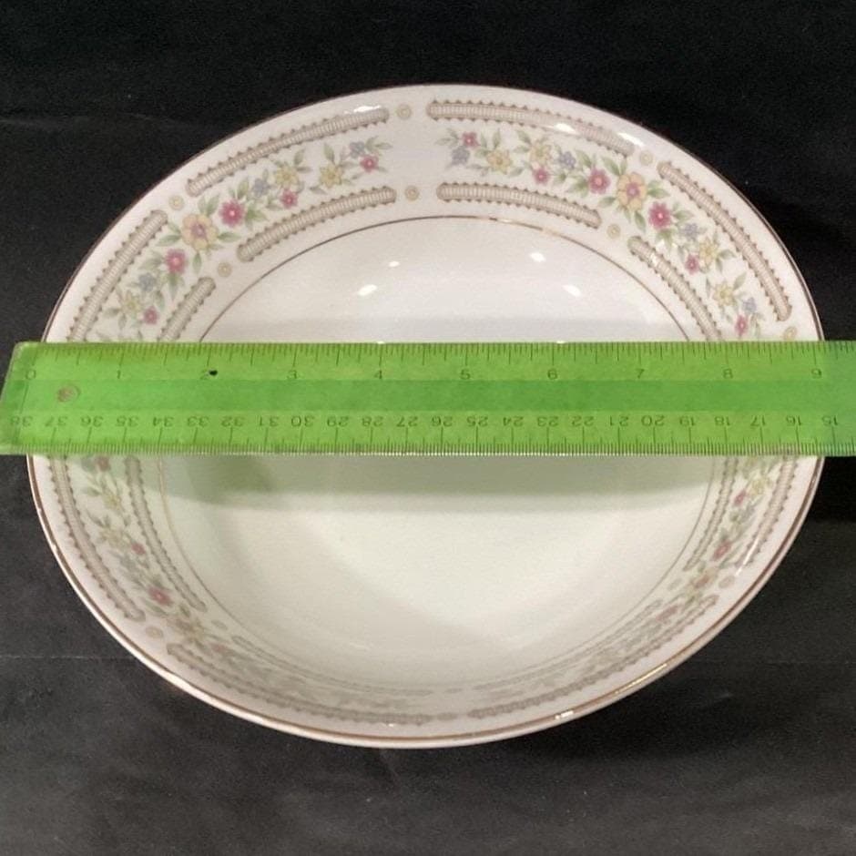 Crescent China "Chelsea" Rimmed Salad Bowl, Vintage Japan Porcelain Serveware - Thumbnail 2