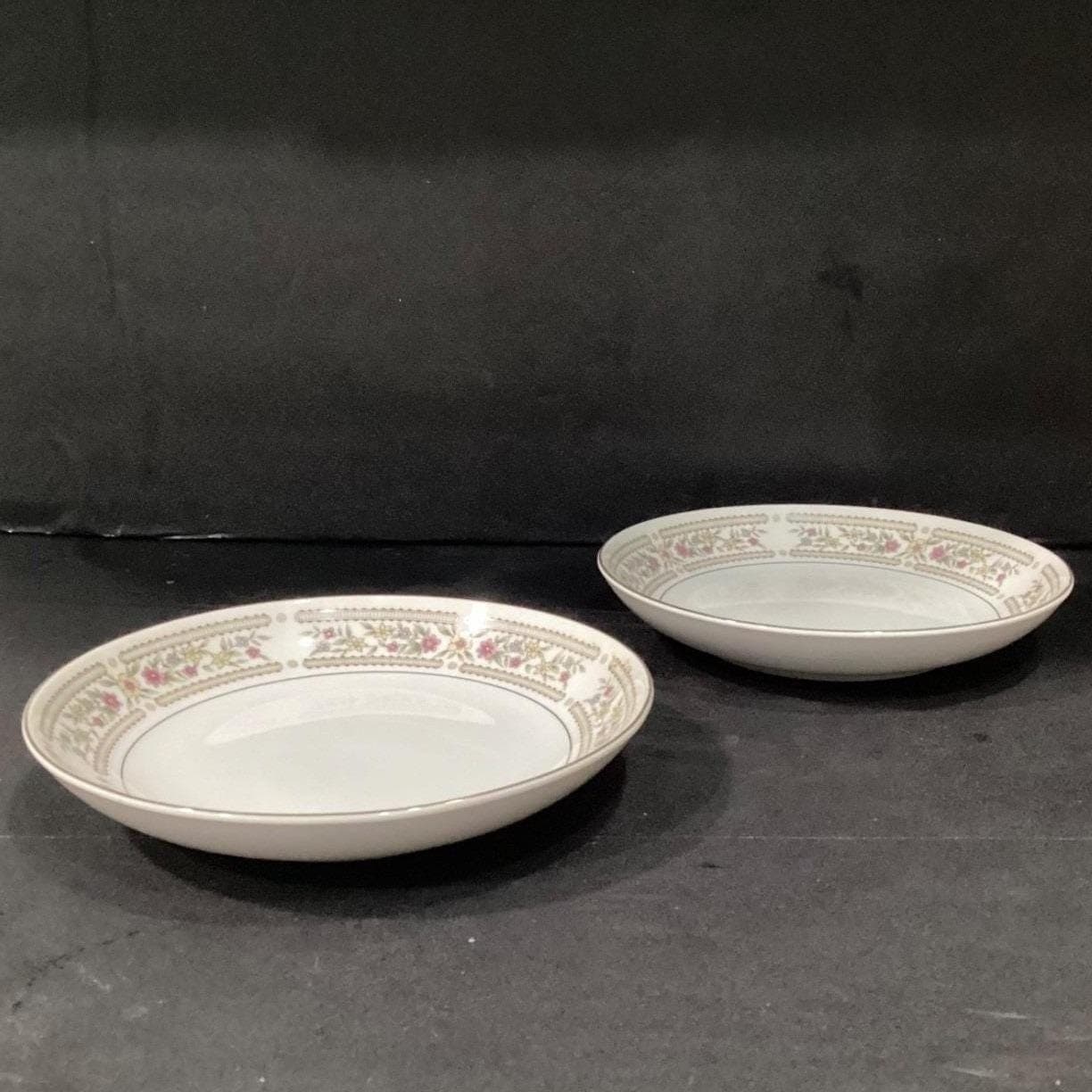 Crescent China "Chelsea" Salad Bowls, Set of 2, Vintage Porcelain Dinnerware - Thumbnail 8