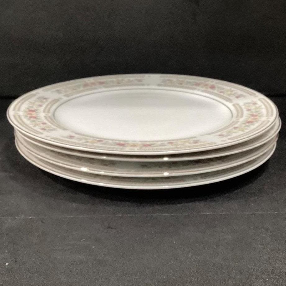 Crescent China "Chelsea" Dinner Plates, Set of 4, Vintage Porcelain Dinnerware - Thumbnail 10