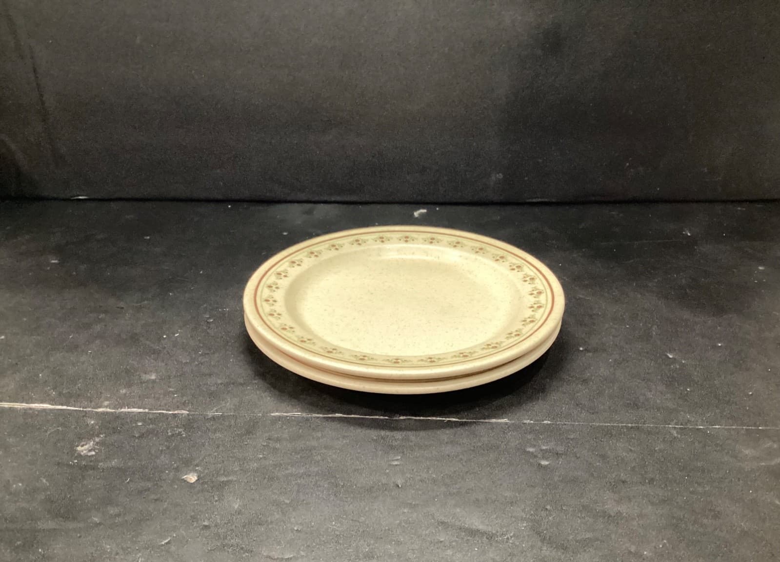 Anchor Hocking Ironstone CHANTILLY Salad Plates USA 7.5” Cottage Core Set Of 2 - Thumbnail 4