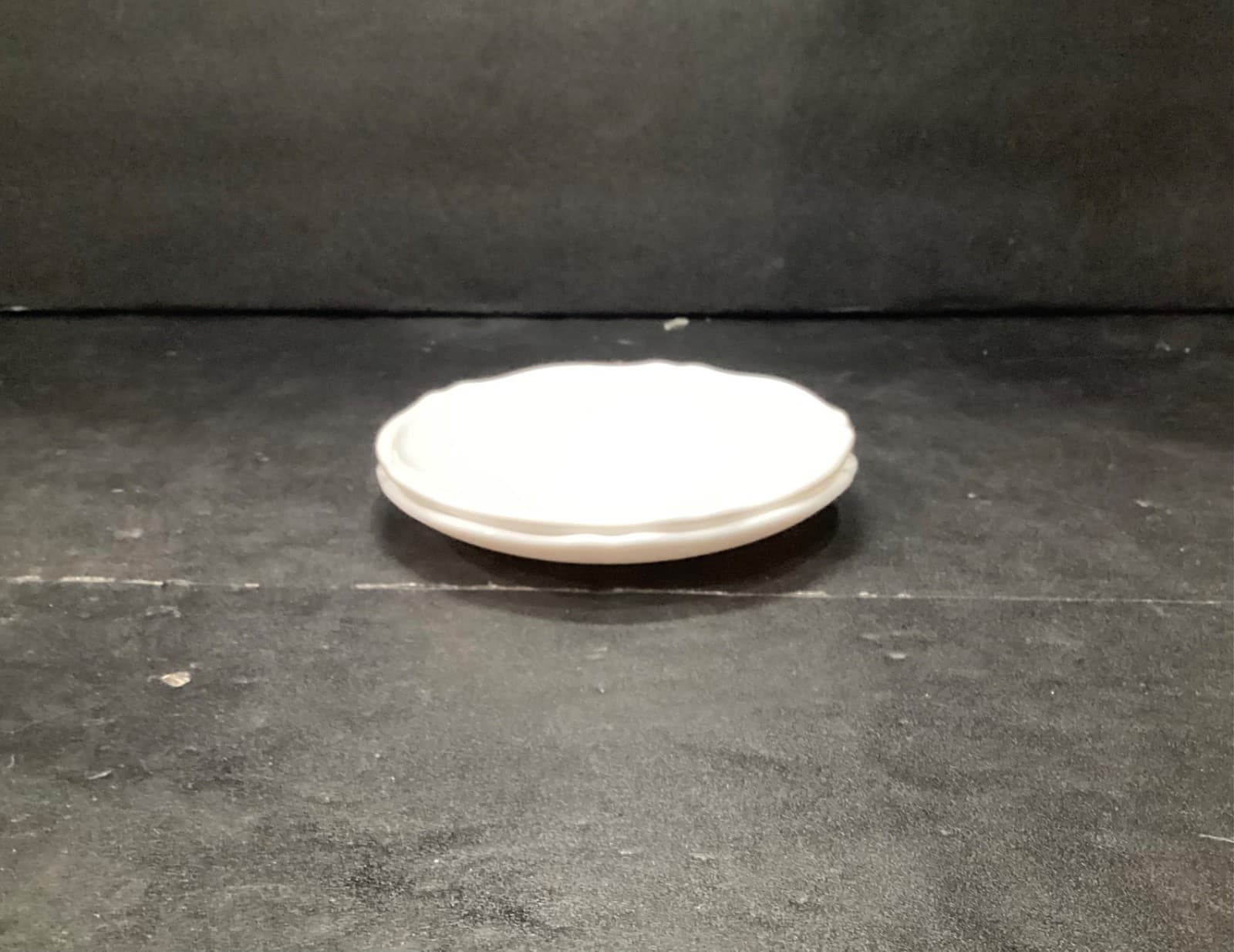 Arcopal France TRIANON IVORY Saucer Scalloped Swirls Milk Glass 5 3/8" Set of 2 - Thumbnail 6