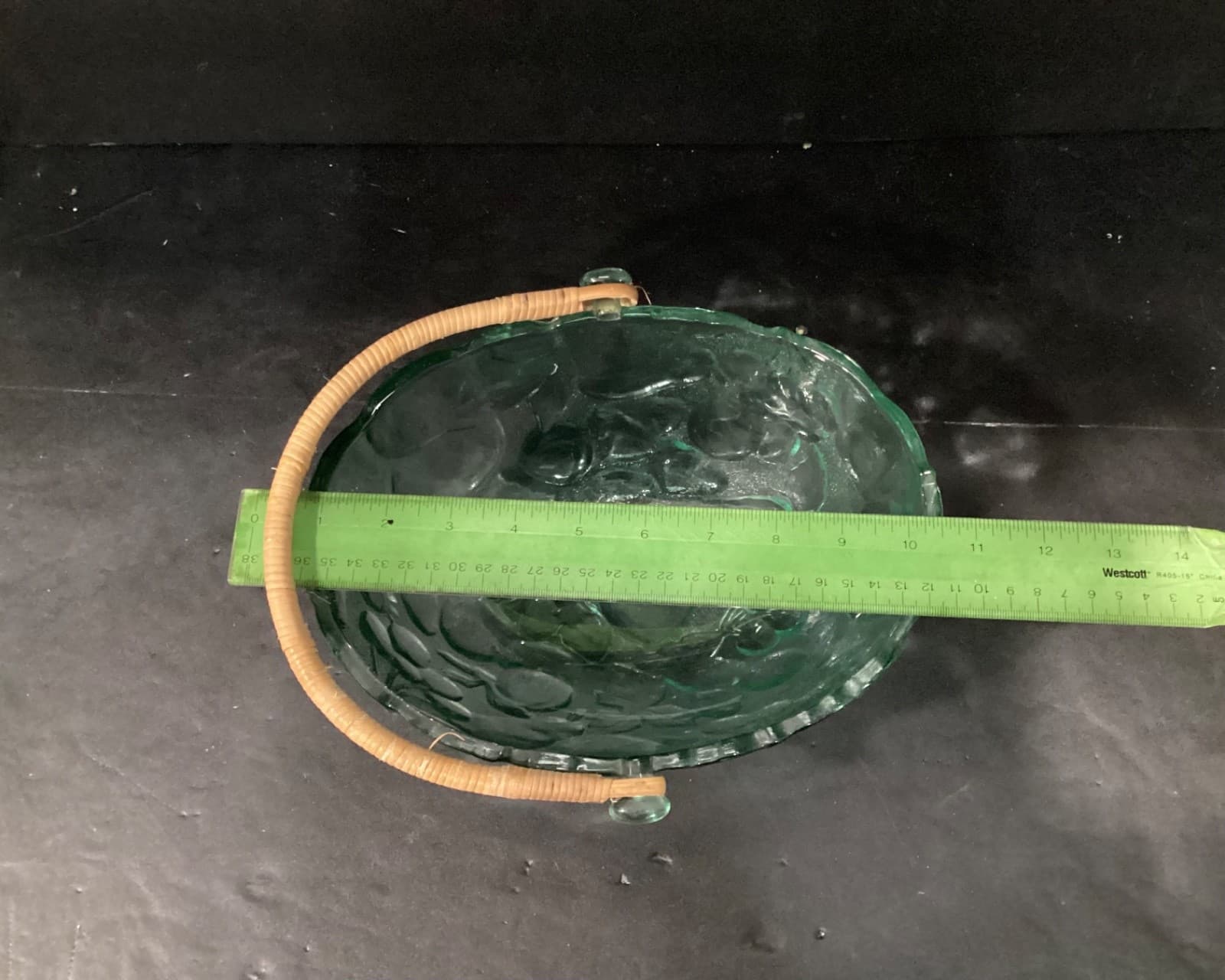 Vintage Libbey Green Glass Orchard Fruit Basket With Wicker Handle ~ 10" - Thumbnail 4