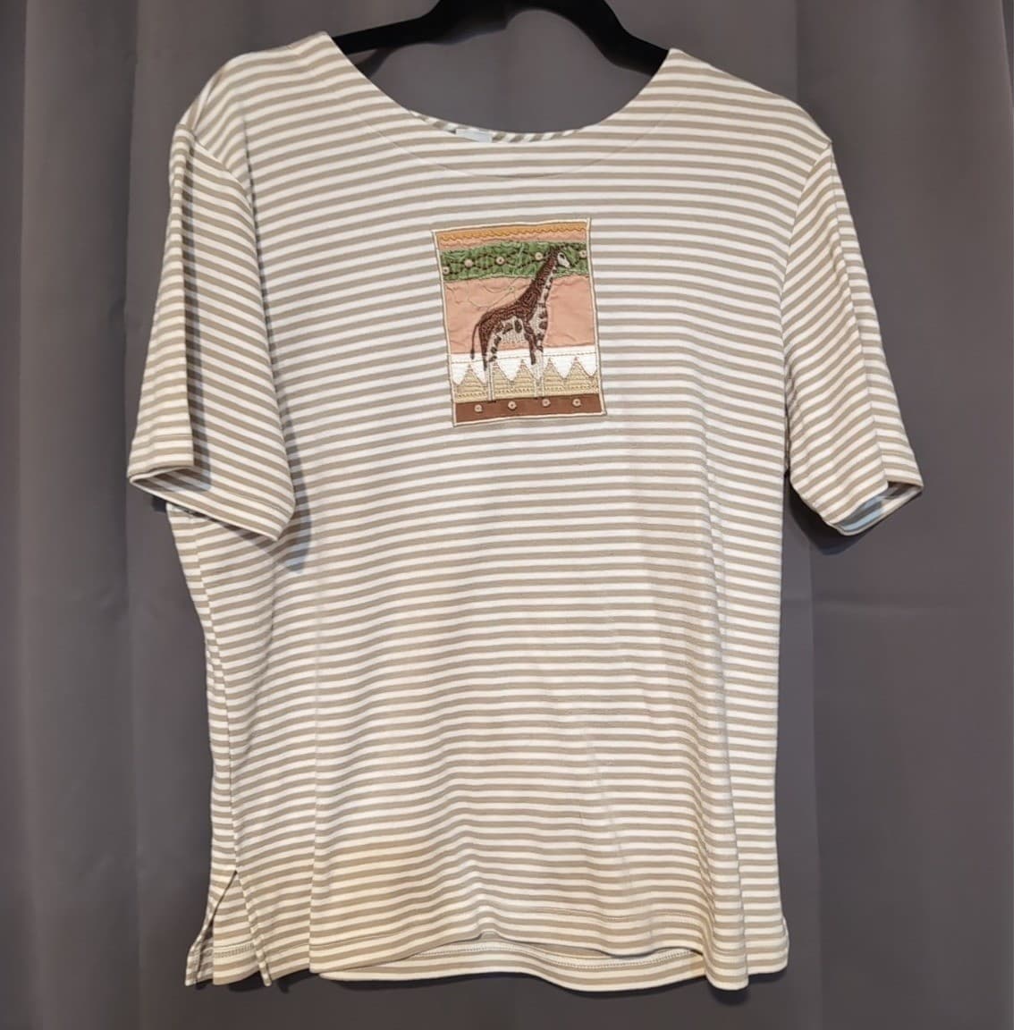 Teddi Tan White Striped Giraffe Embroidered Short Sleeve Top, Women's Large - Thumbnail 3