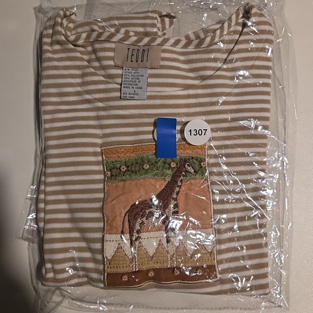 Teddi Tan White Striped Giraffe Embroidered Short Sleeve Top, Women's Large - Thumbnail 8
