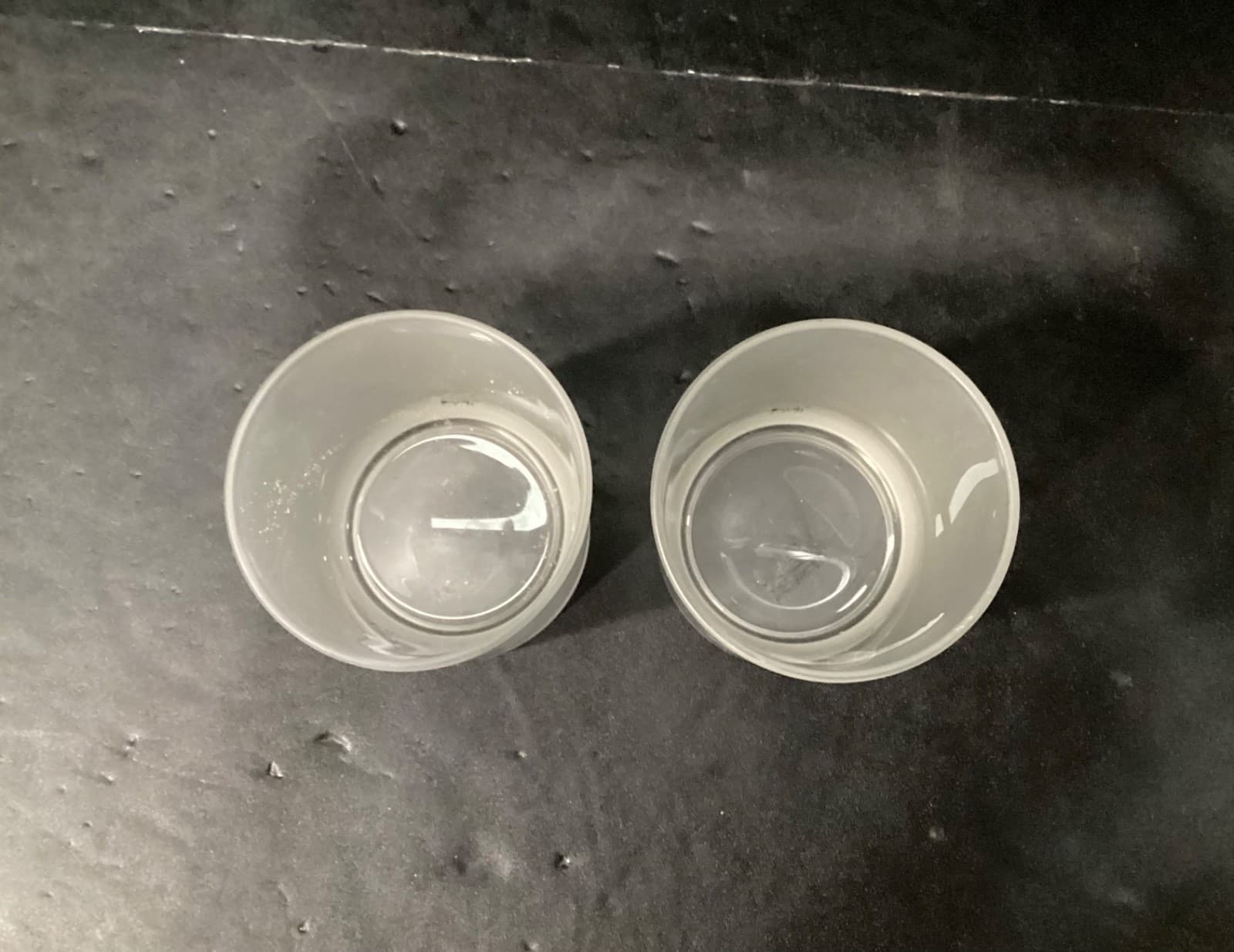 Dartington Designs France Frosted Tumblers Sniffing Dog Laughing Cat Set Of 2 - Thumbnail 3
