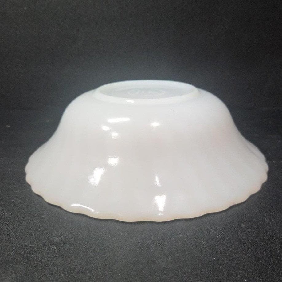 Anchor Hocking Fire King Milk Glass Bowl, Vintage Swirl Pattern Serving Dish - Thumbnail 8