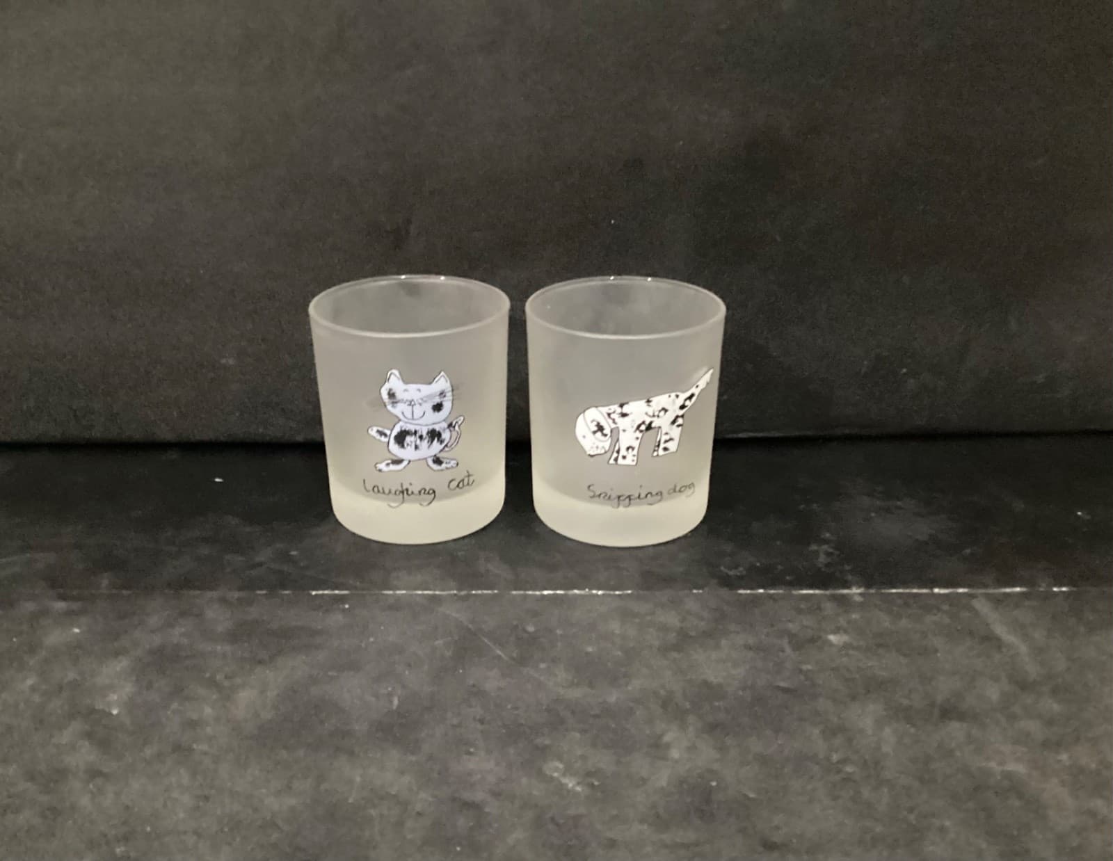 Dartington Designs France Frosted Tumblers Sniffing Dog Laughing Cat Set Of 2 - Thumbnail 6