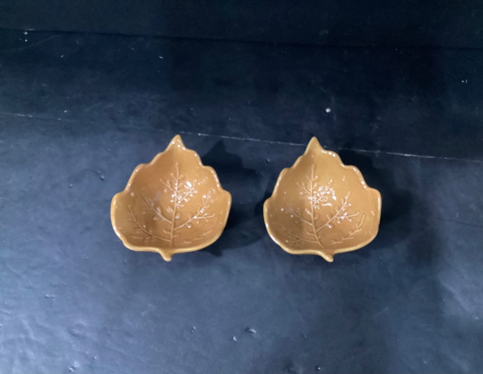 Set of 2 Pier 1 Imports Yellow Golden Leaf Footed Bowls Fall Stoneware - Thumbnail 2