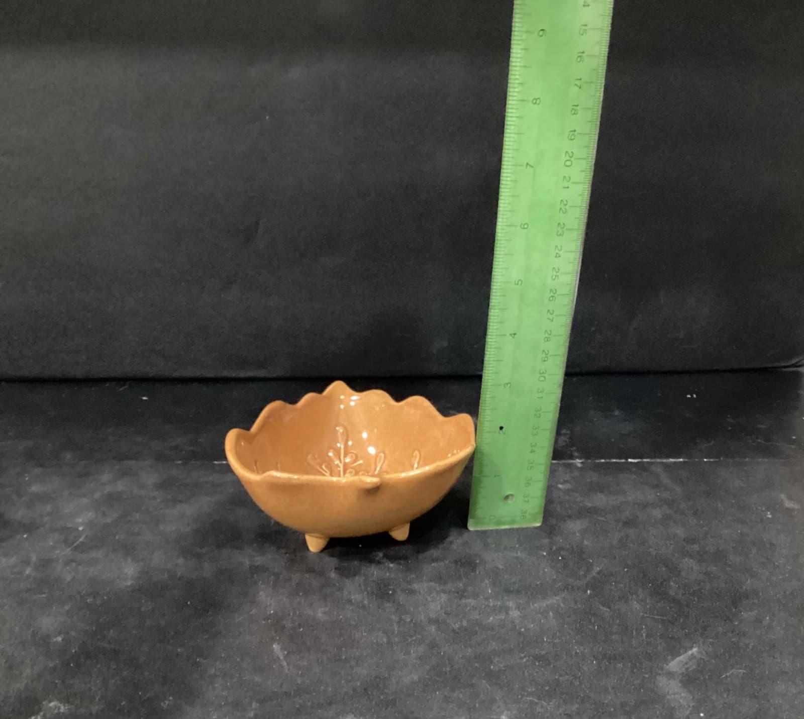 Set of 2 Pier 1 Imports Yellow Golden Leaf Footed Bowls Fall Stoneware - Thumbnail 5
