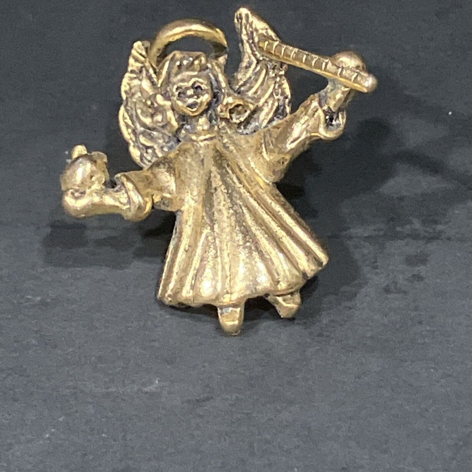 Gold Tone Angel Cherub Lapel Pin Brooch Flute Player 1 Inch Vintage