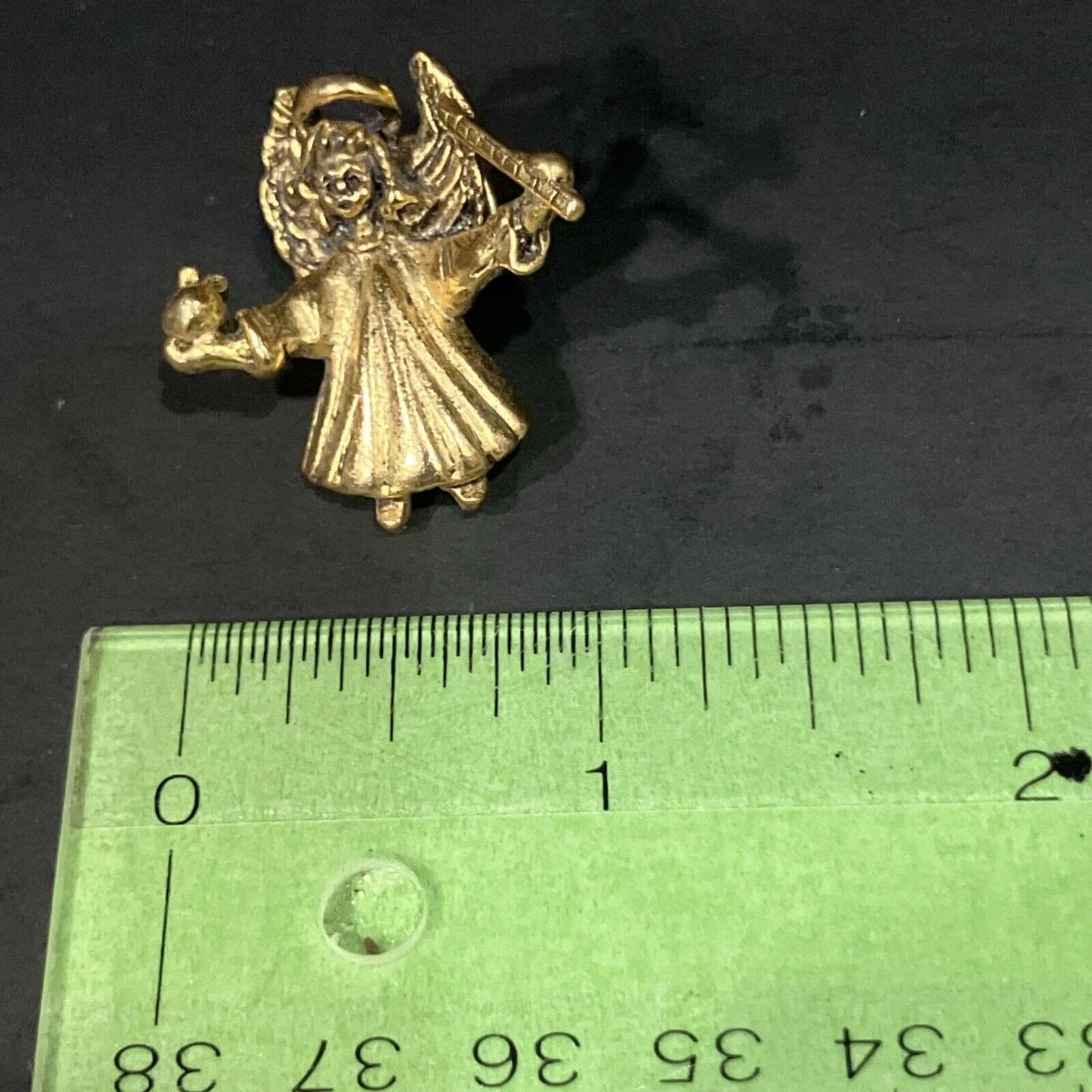 Gold Tone Angel Cherub Lapel Pin Brooch Flute Player 1 Inch Vintage - Thumbnail 4