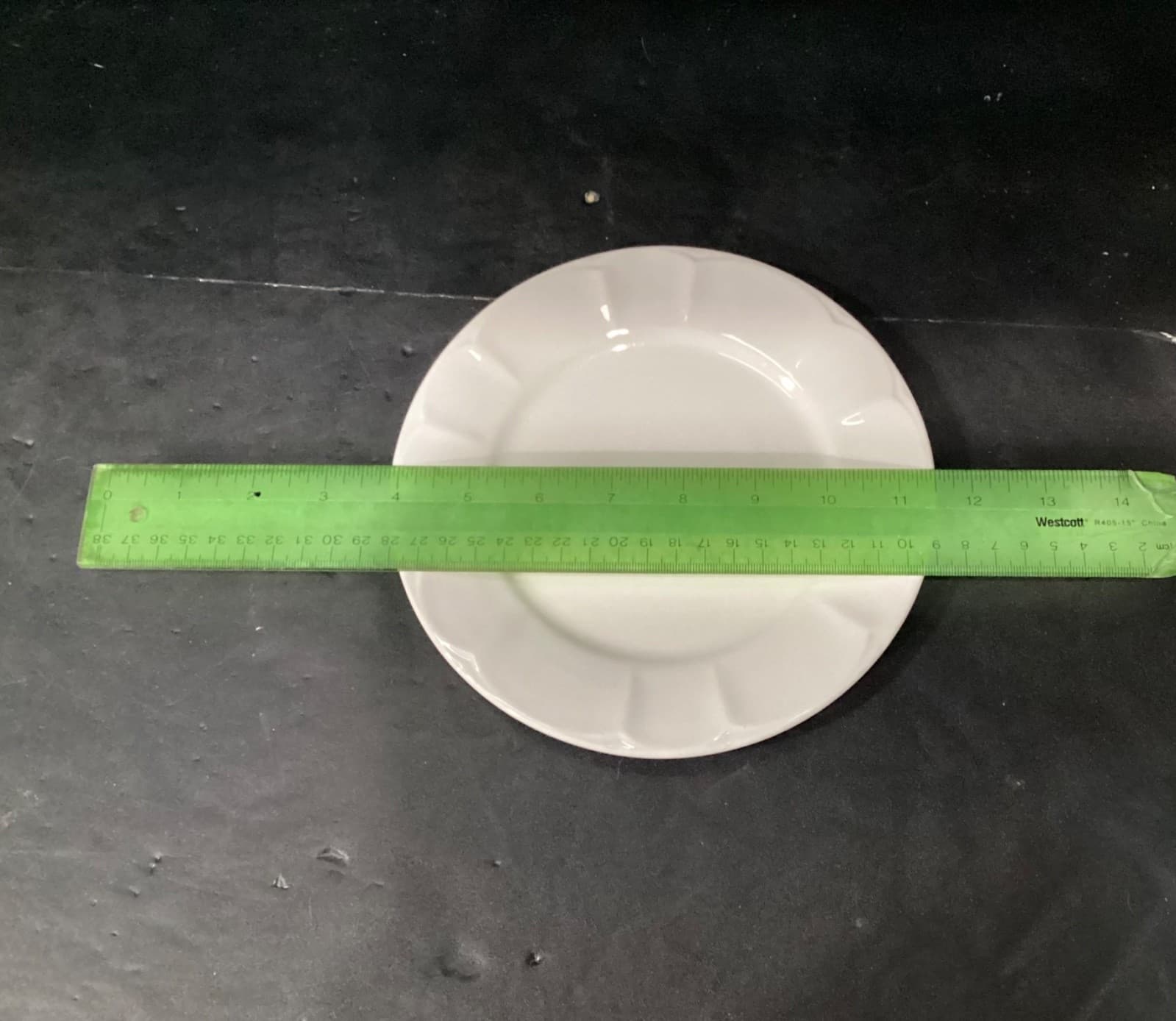 Set of 2 Vintage Henry Ford Museum White Scallop Salad Plates Pfaltzgraff 7.5” - Thumbnail 5