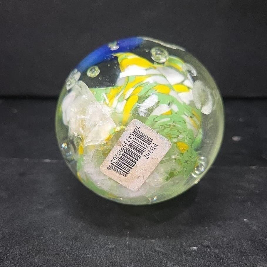 Dolphin with Green Yellow Waves Round Paperweight, Controlled Bubbles Sculpture - Thumbnail 7