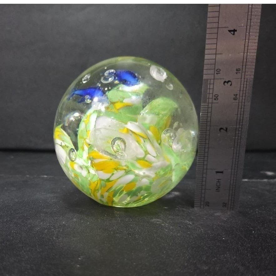 Dolphin with Green Yellow Waves Round Paperweight, Controlled Bubbles Sculpture - Thumbnail 10