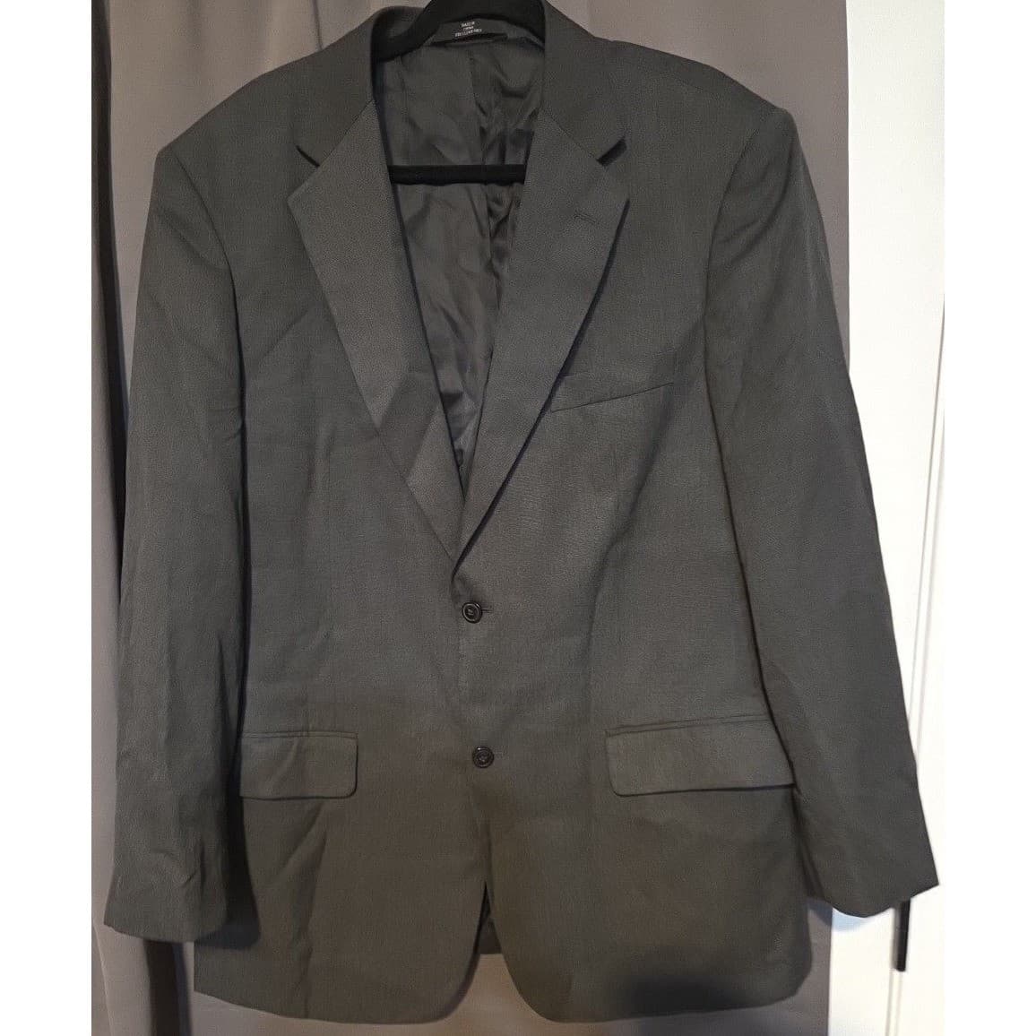 Haggar Charcoal Gray 2-Button Suit Jacket, Men's 44L Blazer, Micro-Texture - Thumbnail 3