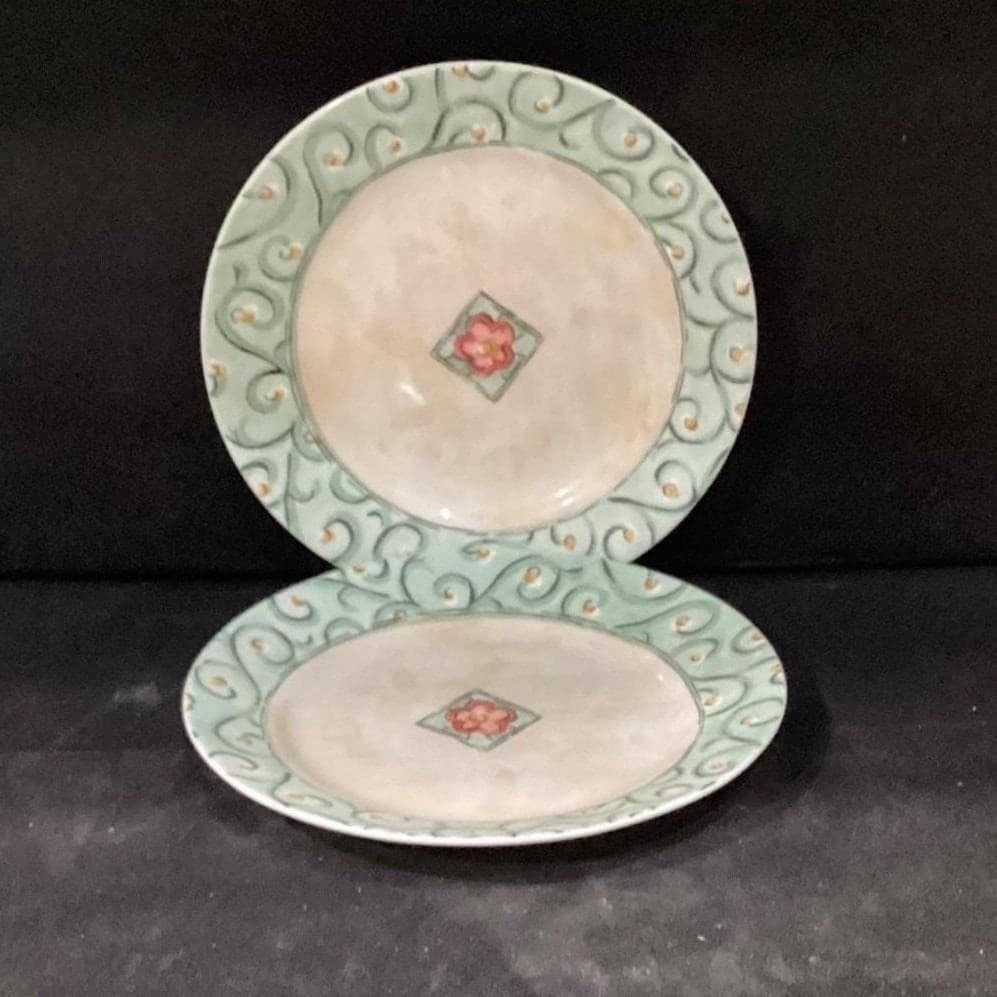Corelle Corning Watercolors Salad Plates, Set of 2, Pastel Floral Dinnerware - Thumbnail 5