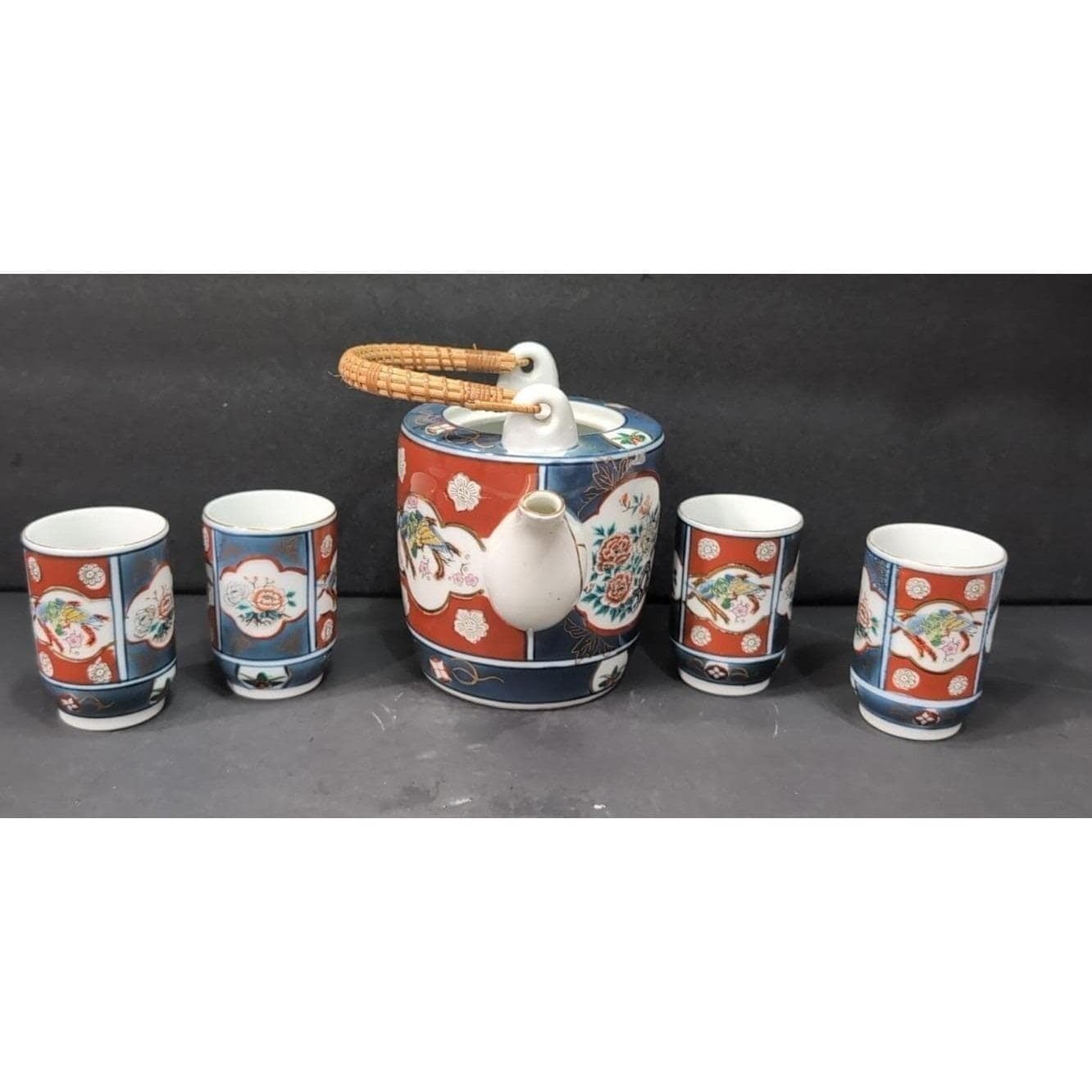 Old Gorgeous Imari Japan Teapot and Four Teacups, No Lid, Vintage Pottery Set - Thumbnail 11