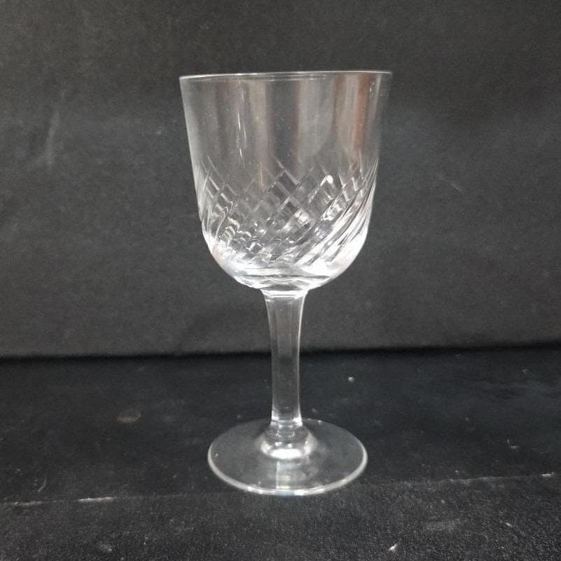 Etched Criss-Cross Wine Goblet, Vintage Clear Stemware Mid-Century Pressed Glass - Thumbnail 8