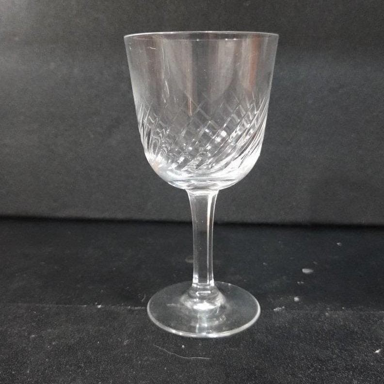 Etched Criss-Cross Wine Goblet, Vintage Clear Stemware Mid-Century Pressed Glass - Thumbnail 7