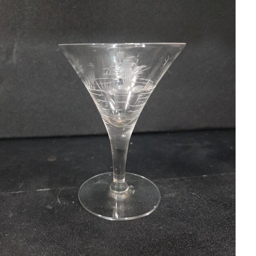 Javit Style Martini Glass, Etched Cocktail Stemware Boat Island Sun Water Design - Thumbnail 7