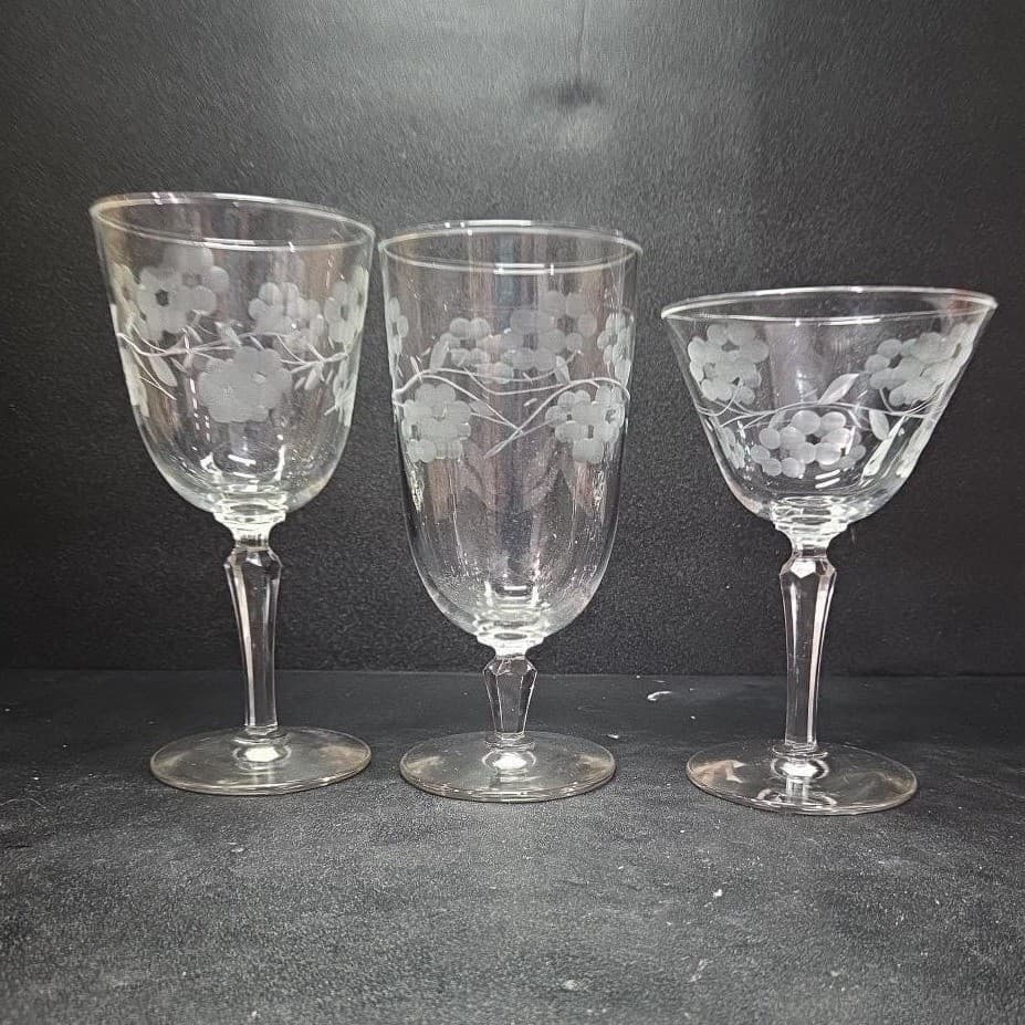 Libbey Glenmore Drinkware, Set of 3, Iced Tea, Wine & Cocktail Glass, Stemware - Thumbnail 9