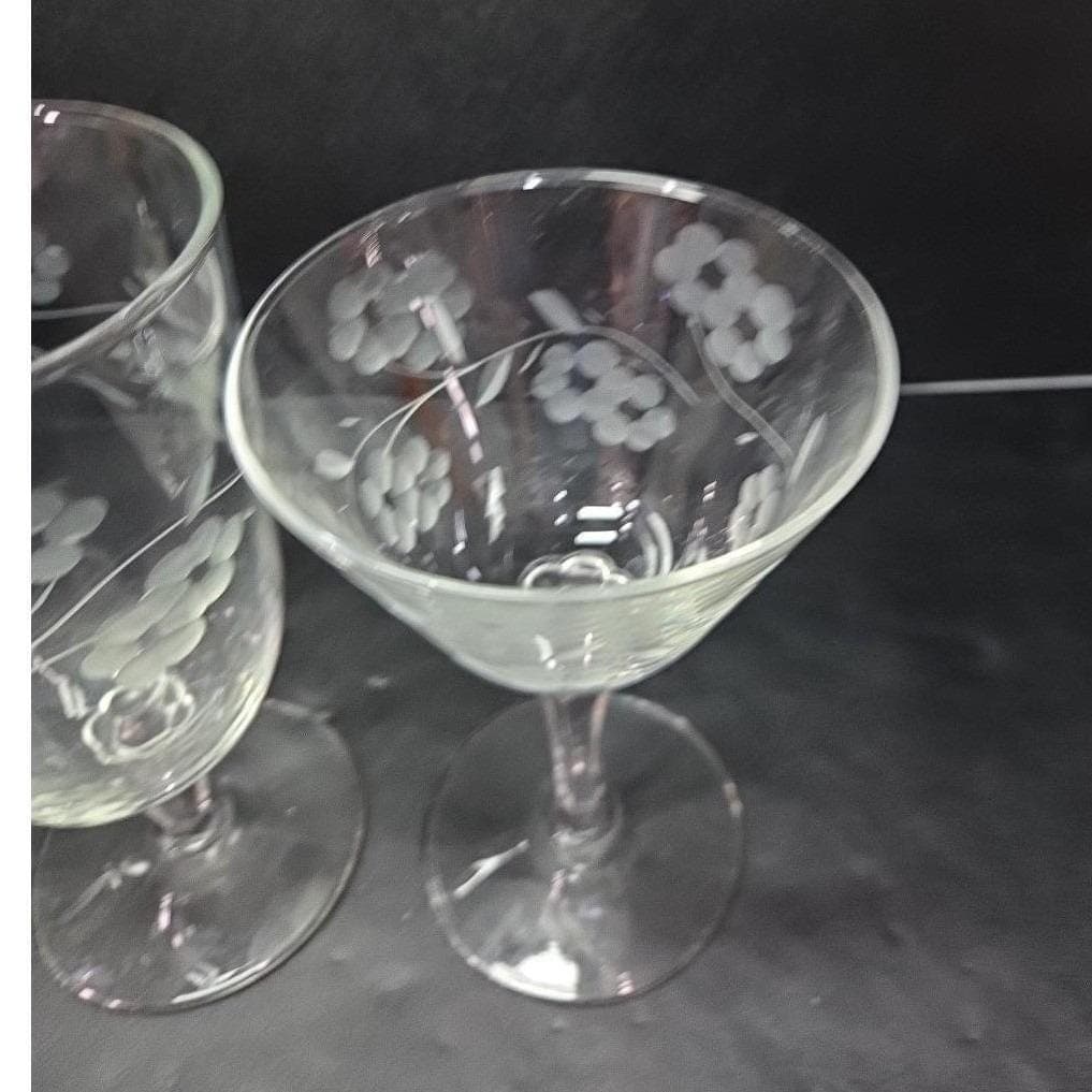 Libbey Glenmore Drinkware, Set of 3, Iced Tea, Wine & Cocktail Glass, Stemware - Thumbnail 7