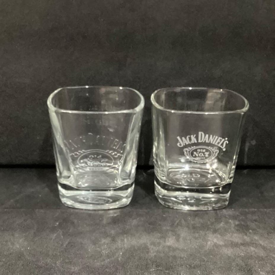 Jack Daniels Old No. 7 Whiskey Rocks Glasses, Set Of 2, Mismatched Barware - Thumbnail 8