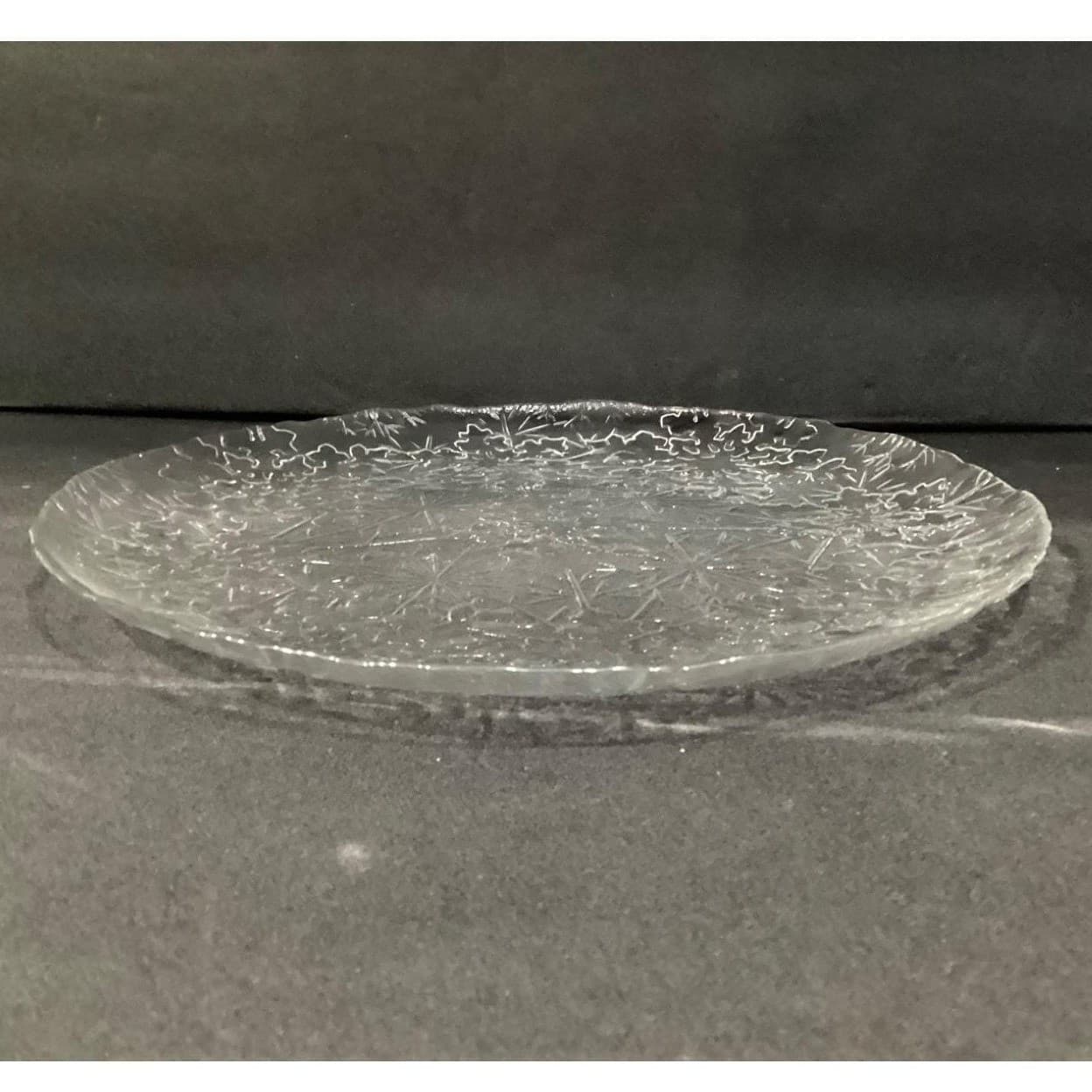 Holiday Snowflake Glass Serving Tray, Christmas Cookie Scalloped Edge Platter - Thumbnail 7