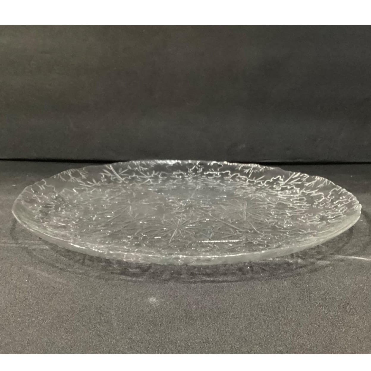 Holiday Snowflake Glass Serving Tray, Christmas Cookie Scalloped Edge Platter - Thumbnail 6