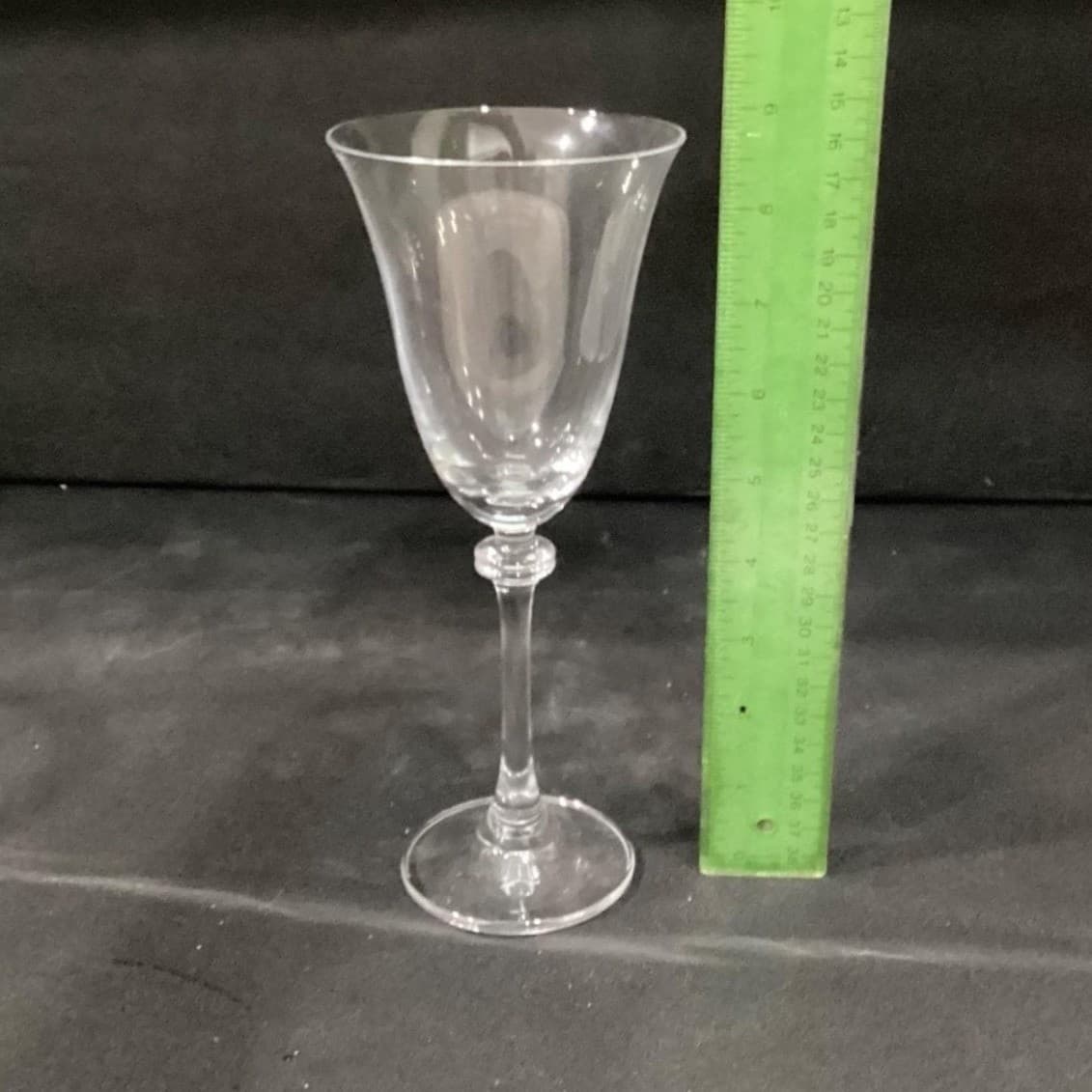 Mikasa Alexandra Wine Glasses, Set of 2, Clear Cut Crystal Stemware, Drinkware - Thumbnail 7