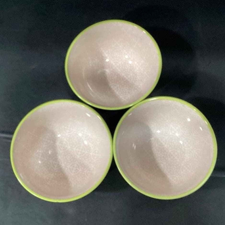 Jameson & Tailor Lime Green Cereal Bowls, Set of 3, Vintage Boutique Kitchenware - Thumbnail 5