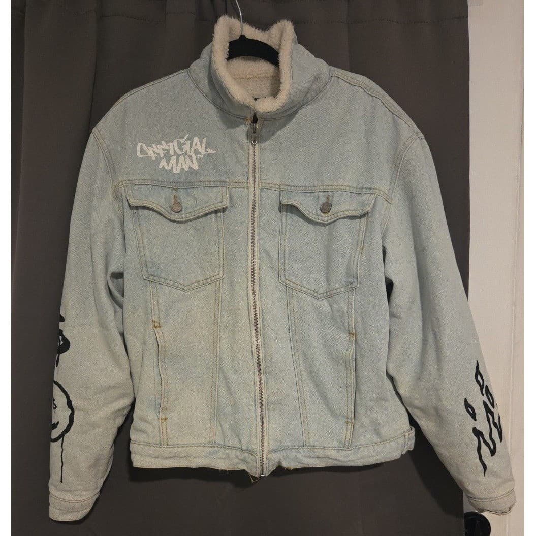 boohooMAN Light Wash Sherpa Lined Denim Jacket, Graffiti Smiley Face Men's Small - Thumbnail 3
