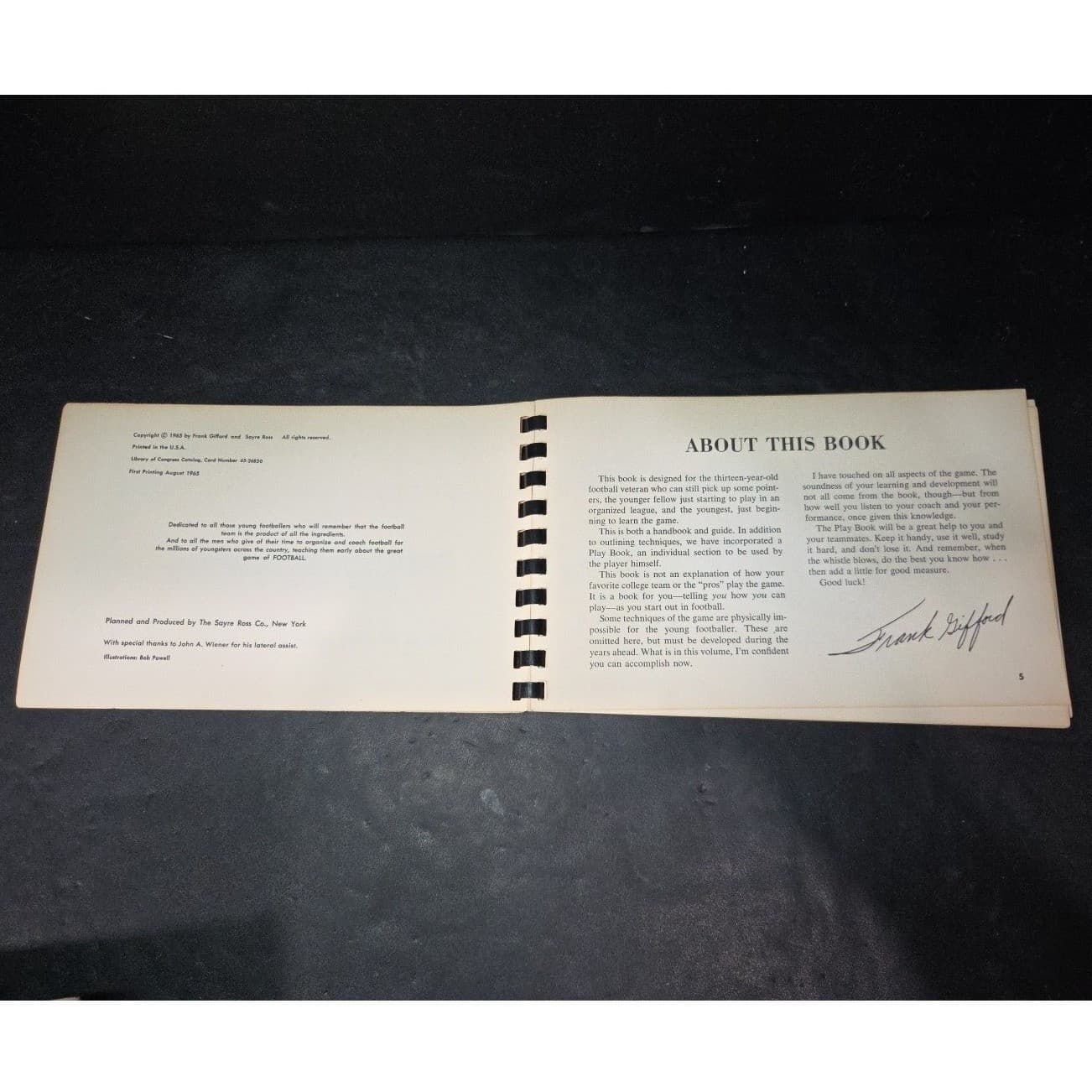 Frank Gifford Football Guidebook Basic Plays Techniques Boys 1963 McGraw Hill - Thumbnail 4