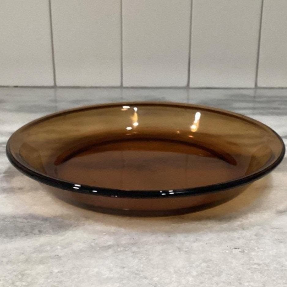 Anchor Hocking Fire-King Amber Pie Plates, Set of 2, Vintage Brown Bakeware - Thumbnail 10