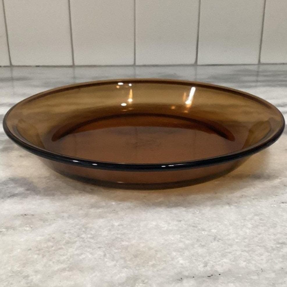 Anchor Hocking Fire-King Amber Pie Plates, Set of 2, Vintage Brown Bakeware - Thumbnail 13